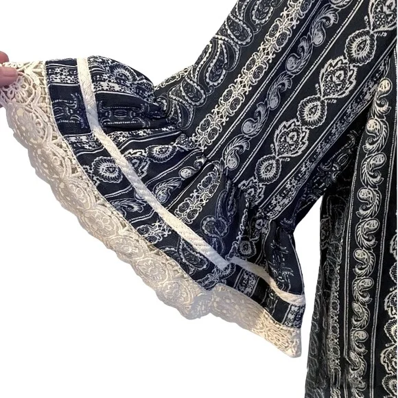 NWT Signature Studio Plus boho top with ties Sz.2X - Picture 8 of 8